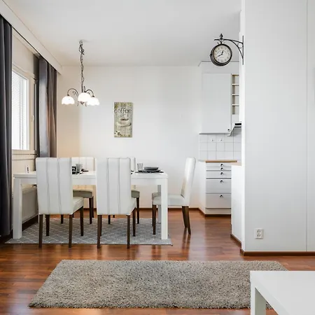 Centre Home, Sauna & Parking By Lapland Host *